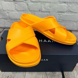 Cole Haan Women’s Findra Pool Slide Flexible Lightweight in Radiant Yellow 5M